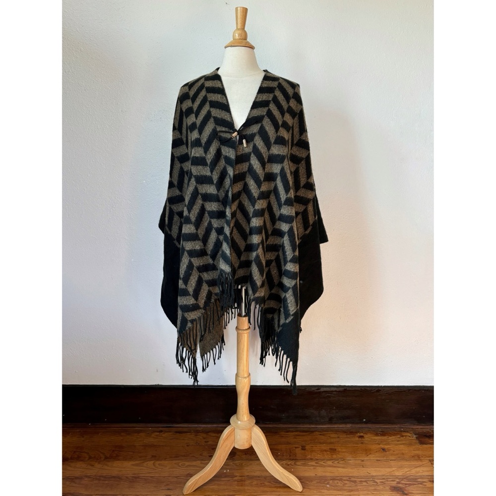 Black and Tan Chevron Fringe Gold Embellished Wrap